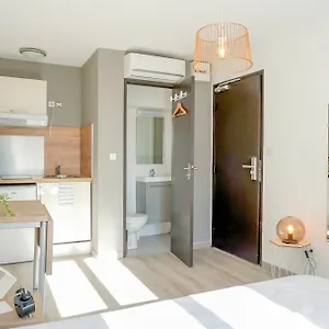 Appart'hotel Estelle 아파트호텔